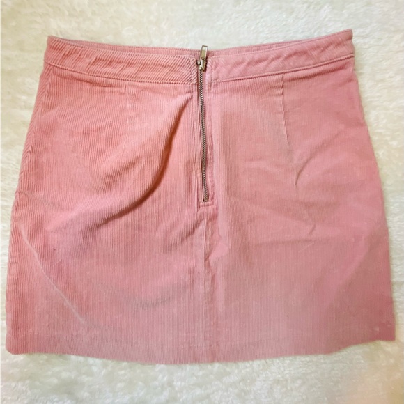 Forever 21 Mini Skirt, Pink in Small - Picture 4 of 4